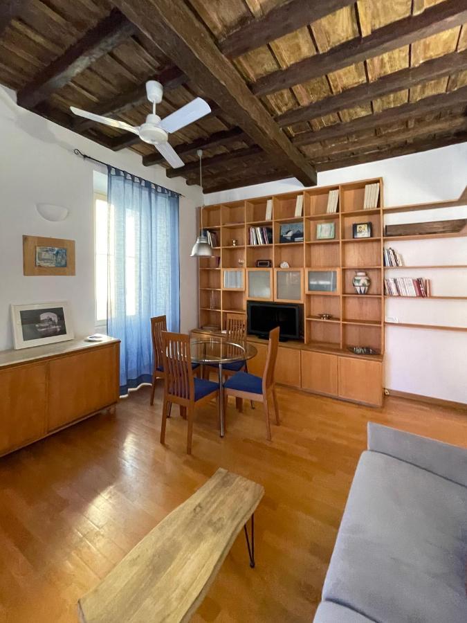 Apartamento Calisto 3 Roma Exterior foto